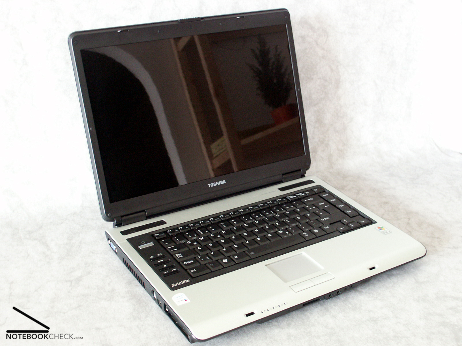 Toshiba satellite a135-s7403 drivers for mac